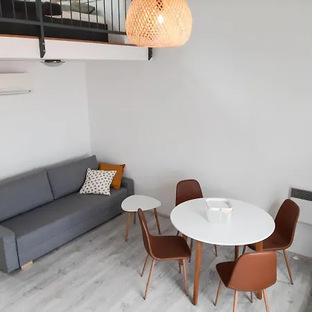 Apartment Ctrnact Pavlov